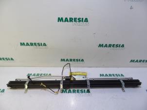 Usagé Store arrière Lancia Thesis (841) 2.4 JTD Prix € 50,00 Règlement à la marge proposé par Maresia Parts