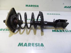 Usados Barra de amortiguador derecha delante Citroen Jumpy (G9) 1.6 HDI 16V Precio € 50,00 Norma de margen ofrecido por Maresia Parts