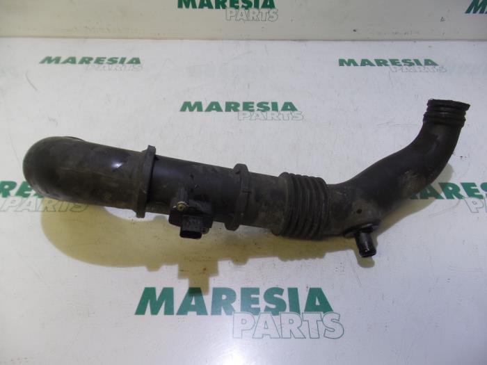 Begagnade Luftflödesmätare Citroen Jumper (U9) 2.2 HDi 100 Pris € 50,00 Marginaltabell erbjuds av Maresia Parts