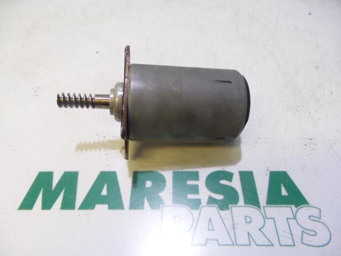 Gebrauchte Nockenwelle Verstellung Citroen C3 (SC) 1.4 16V VTi Preis € 40,00 Margenregelung angeboten von Maresia Parts