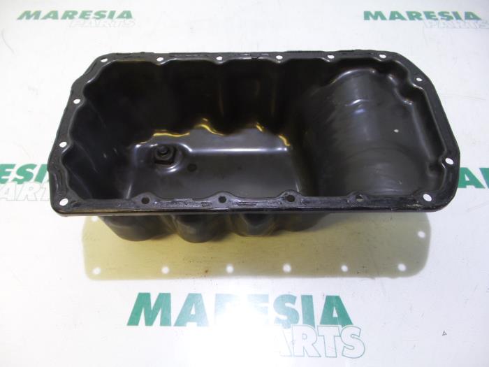 Gebrauchte Ölwanne Citroen C3 (SC) 1.4 16V VTi Preis € 24,99 Margenregelung angeboten von Maresia Parts