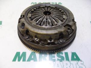 Usagé Volant moteur Citroen C3 (SC) 1.4 16V VTi Prix € 157,50 Règlement à la marge proposé par Maresia Parts