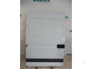 Used Sliding door, right Renault Master III (FD/HD) 2.5 dCi 16V 100 Price € 157,50 Margin scheme offered by Maresia Parts