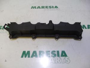 Used Rocker cover Peugeot 1007 (KM) 1.6 GTI,Gentry 16V Price € 15,00 Margin scheme offered by Maresia Parts