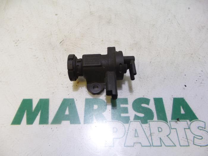 Usagé Pompe à vide (diesel) Peugeot Expert (222/224) 2.0 HDi 90 Prix € 24,95 Règlement à la marge proposé par Maresia Parts