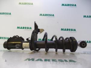 Usados Barra de amortiguador izquierda detrás Alfa Romeo 4C (960) 1.75 TBI 16V Precio € 367,50 Norma de margen ofrecido por Maresia Parts