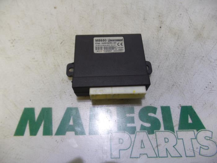 Used Computer, miscellaneous Alfa Romeo 4C (960) 1.75 TBI 16V Price € 105,00 Margin scheme offered by Maresia Parts