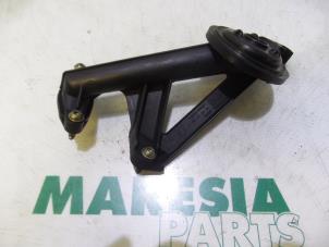 Used Oil pump Peugeot 207/207+ (WA/WC/WM) 1.4 HDi Price € 20,00 Margin scheme offered by Maresia Parts