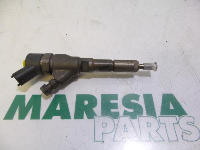 Usagé Injecteurs Peugeot Expert (222/224) 2.0 HDi 90 Prix € 75,00 Règlement à la marge proposé par Maresia Parts