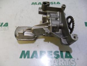 Used Oil pump Peugeot Partner 2.0 HDI Price € 105,00 Margin scheme offered by Maresia Parts