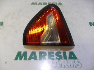 Used Taillight, right Renault Captur (2R) 1.5 Energy dCi 110 FAP Price € 30,00 Margin scheme offered by Maresia Parts