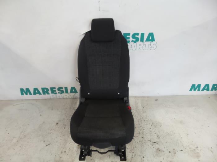 Peugeot 5008 Rear Seats Stock 0994