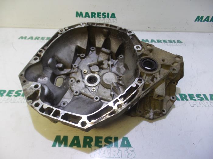 Gebrauchte Ölwanne Renault Clio III (BR/CR) 1.6 16V Preis € 50,00 Margenregelung angeboten von Maresia Parts