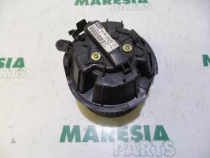 Used Heating and ventilation fan motor Citroen C3 Pluriel (HB) 1.4 HDi Price € 25,00 Margin scheme offered by Maresia Parts
