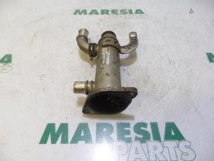 Usados Intercambiador de calor Peugeot 407 Precio € 45,00 Norma de margen ofrecido por Maresia Parts