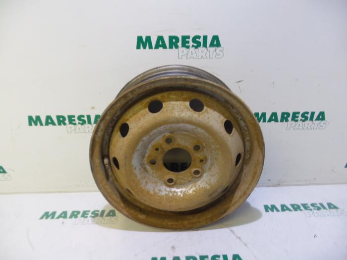Używane Obrecz Fiat Ducato (243/244/245/247) 2.8 JTD VGT Cena € 42,35 Z VAT oferowane przez Maresia Parts