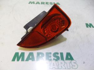 Used Rear fog light Renault Espace (JK) 2.2 dCi 16V Price € 10,00 Margin scheme offered by Maresia Parts