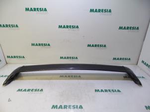 Used Roof rack kit Renault Espace (JK) 2.2 dCi 16V Price € 50,00 Margin scheme offered by Maresia Parts