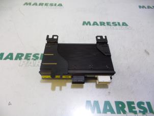 Używane Wzmacniacz radiowy Citroen C5 II Break (RE) 2.0 HDiF 16V Cena € 50,00 Procedura marży oferowane przez Maresia Parts