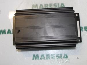 Usagé Amplificateur radio Lancia Lybra 1.8 16V VVT Prix € 35,00 Règlement à la marge proposé par Maresia Parts