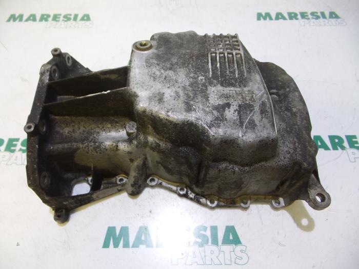 Gebrauchte Ölwanne Renault Scénic II (JM) 1.6 16V Preis € 30,00 Margenregelung angeboten von Maresia Parts