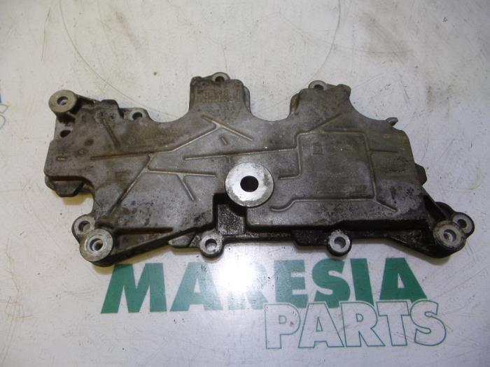 Gebrauchte Ventildeckel Renault Scénic II (JM) 1.6 16V Preis € 25,00 Margenregelung angeboten von Maresia Parts