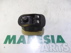Used Multi-functional window switch Peugeot 206 (2A/C/H/J/S) 1.4 XR,XS,XT,Gentry Price € 20,00 Margin scheme offered by Maresia Parts