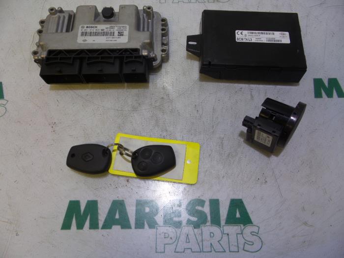 Used Engine management computer Renault Twingo III (AH) 1.0 SCe 70 12V Price € 262,50 Margin scheme offered by Maresia Parts