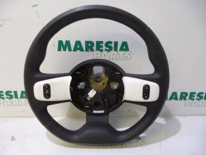 Used Steering wheel Renault Twingo III (AH) 1.0 SCe 70 12V Price € 85,00 Margin scheme offered by Maresia Parts