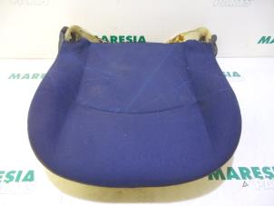 Used Seat upholstery, left Renault Clio II (BB/CB) 1.2 16V Price € 40,00 Margin scheme offered by Maresia Parts
