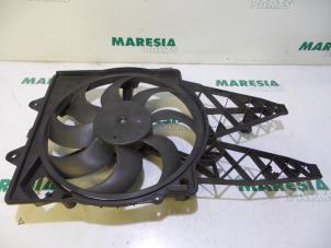 Used Fan motor Fiat Grande Punto (199) 1.3 JTD Multijet 16V VGT Price € 39,95 Margin scheme offered by Maresia Parts