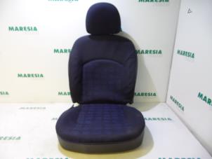 Used Seat upholstery, left Peugeot 206 (2A/C/H/J/S) 1.4 XR,XS,XT,Gentry Price € 65,00 Margin scheme offered by Maresia Parts