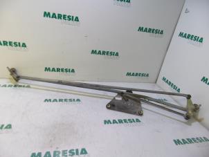 Używane Mechanizm wycieraczki Citroen Xsara Picasso (CH) 2.0 16V Cena € 50,00 Procedura marży oferowane przez Maresia Parts
