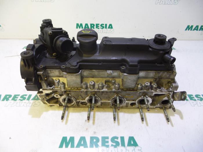 Begagnade Topplock Citroen C2 (JM) 1.4 HDI Pris € 210,00 Marginaltabell erbjuds av Maresia Parts