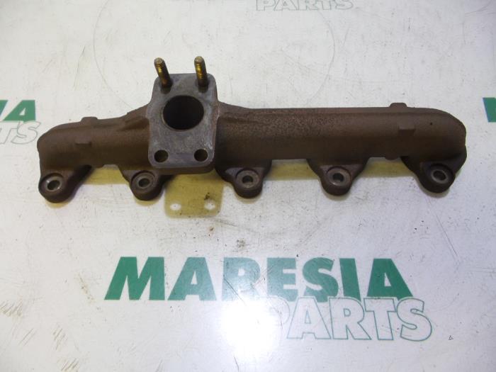 Gebrauchte Abgaskrümmer Citroen C2 (JM) 1.4 HDI Preis € 50,00 Margenregelung angeboten von Maresia Parts