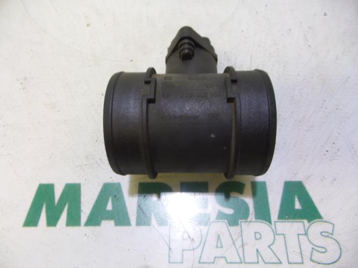 Gebrauchte Luftmengenmesser Alfa Romeo 147 (937) 1.6 Twin Spark 16V Preis € 35,00 Margenregelung angeboten von Maresia Parts