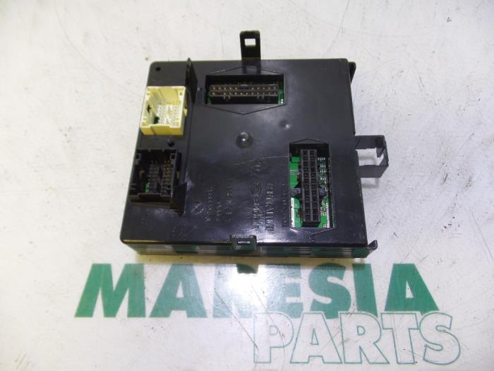 Used Computer, miscellaneous Renault Laguna II (BG) 1.8 16V Price € 105,00 Margin scheme offered by Maresia Parts