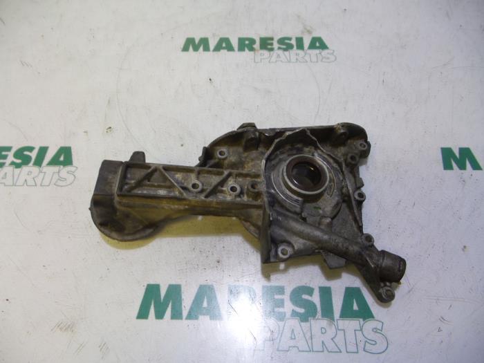Gebrauchte Ölpumpe Fiat Punto II (188) 1.8 HGT 16V Preis € 105,00 Margenregelung angeboten von Maresia Parts
