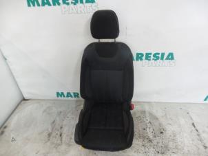 Used Seat, right Citroen C4 Berline (NC) 1.6 16V VTi Price € 105,00 Margin scheme offered by Maresia Parts