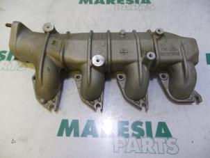 Used Intake manifold Peugeot 307 (3A/C/D) 2.0 HDi 90 Price € 75,00 Margin scheme offered by Maresia Parts