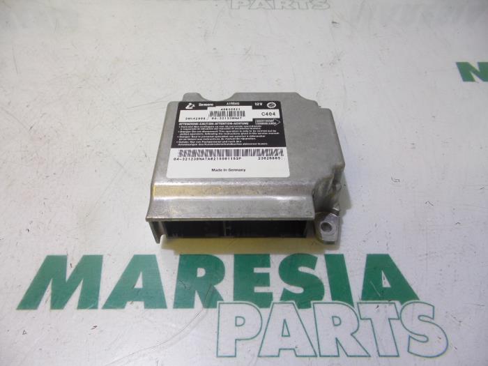 Begagnade Airbagmodul Fiat Stilo (192A/B) 1.2 16V Pris € 100,00 Marginaltabell erbjuds av Maresia Parts