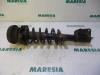 Front shock absorber rod, right from a Renault Trafic New (FL) 1.9 dCi 100 16V 2005