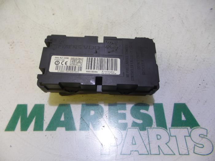 Usagé Ordinateur divers Peugeot 407 (6D) 2.0 16V Prix € 29,99 Règlement à la marge proposé par Maresia Parts