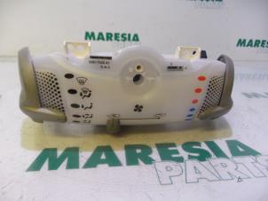 Usados Panel de control de calefacción Citroen C1 1.0 12V Precio € 25,00 Norma de margen ofrecido por Maresia Parts