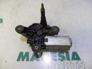Used Rear wiper motor Fiat Idea (350AX) 1.4 16V Price € 25,00 Margin scheme offered by Maresia Parts