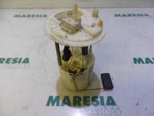 Used Electric fuel pump Fiat Idea (350AX) 1.4 16V Price € 20,00 Margin scheme offered by Maresia Parts
