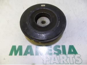 Used Crankshaft pulley Renault Scénic II (JM) 1.5 dCi 105 FAP Price € 20,00 Margin scheme offered by Maresia Parts