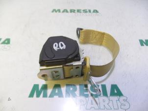 Usados Cinturón de seguridad derecha detrás Alfa Romeo 159 (939AX) 3.2 JTS V6 24V Q4 Precio € 50,00 Norma de margen ofrecido por Maresia Parts