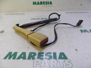 Used Seatbelt tensioner, right Alfa Romeo 159 (939AX) 3.2 JTS V6 24V Q4 Price € 35,00 Margin scheme offered by Maresia Parts