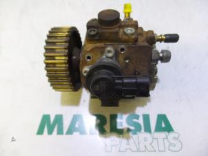 Used Mechanical fuel pump Peugeot 308 (4A/C) 1.6 HDi 16V Price € 25,00 Margin scheme offered by Maresia Parts